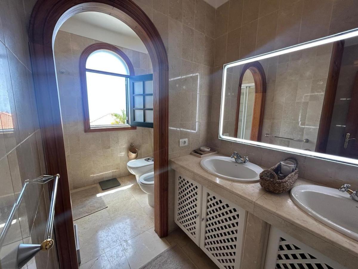 Villa Ibiza - Beautiful House With Private Pool Chayofa Exterior photo