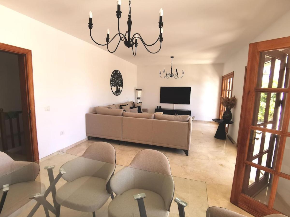 Villa Ibiza - Beautiful House With Private Pool Chayofa Exterior photo